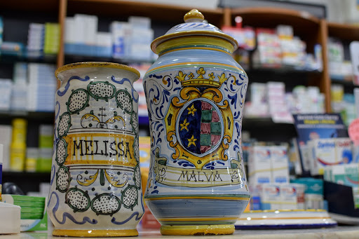 Farmacia Del Duomo Di Dott. Malfe' Giancarlo Gallery - Italy