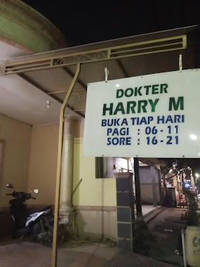 Klinik Dokter Harry, Author: sabil tanjung