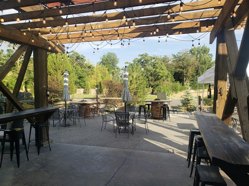 Echo Ridge Cellars - Visual