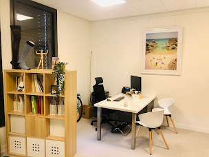 Photo n°3 de Dr. Séverine MUTEL, Angiologue - Phlébologue - Médecin vasculaire à Lyon à Saint-Priest (Médecin)