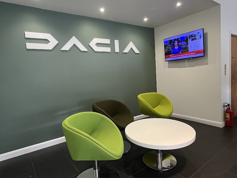 Batchelors Dacia Otley photo 2
