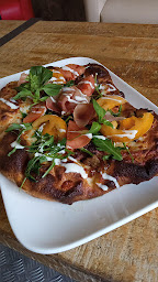 Photo n°7 de Lazzaro Pizza à Malestroit (Restaurant italien)