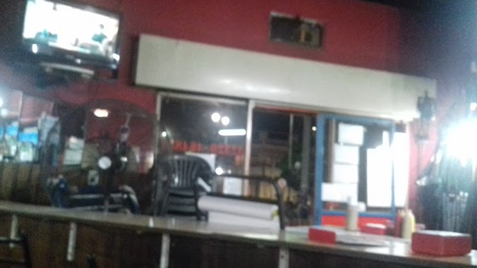 Pizzería Bigote, Author: Angela Maria Cardozo