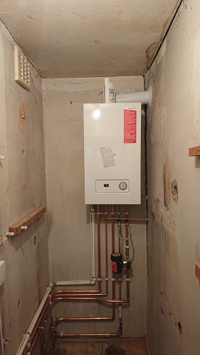 AEM Plumbing and Heating Ltd Logo