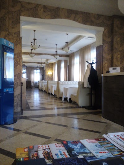 Photos of Golden Palace Hotel