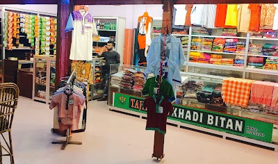 Photos of Hotel Tajmahal Complex.