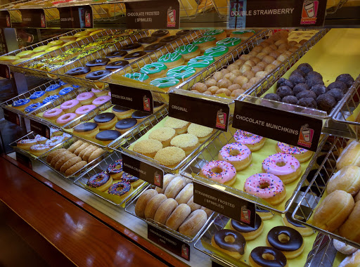 Dunkin 'Donuts, Author: Nada Auf