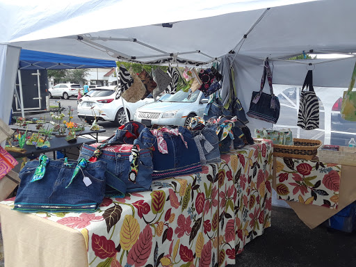 Pine Ridge Rd.Farmers Market ( The Original Sunday market ) - Thumbnail