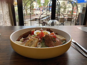 Photo n°6 de LE 101 Restaurant (café le matin) à Saint-Péray (Bar)