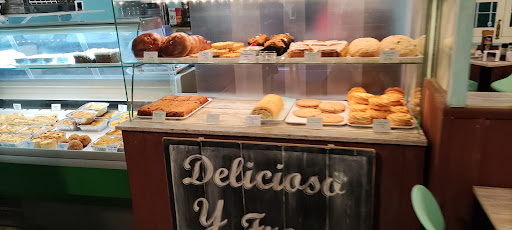 Nickys Cafe - Visual
