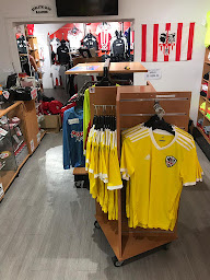 Photo n°4 de Boutique AC Ajaccio à Ajaccio (Magasin d'articles de sports)