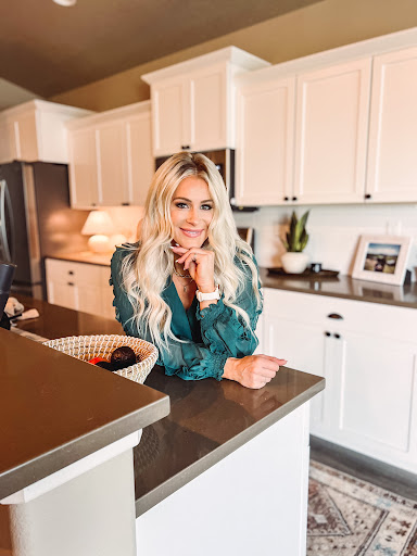 Realtor Lindsay Brown