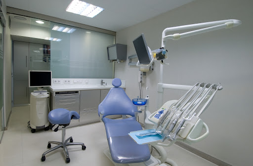 Clínica Dental Medina - Molins de Rei