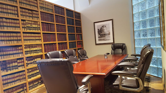 Cipolla Law Group 1023 W Webster Ave, Chicago, IL 60614