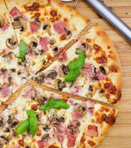 Photo 1 - TOON'S PIZZA