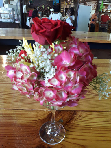 Isa Flowers - Visual