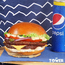 Photo n°37 de Le Tower à Marseille (Restauration rapide)