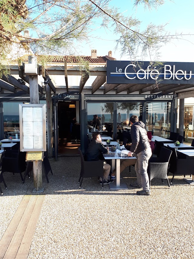 Le Café Bleu