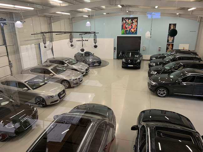 Comentarii opinii despre Miamax Autókereskedés