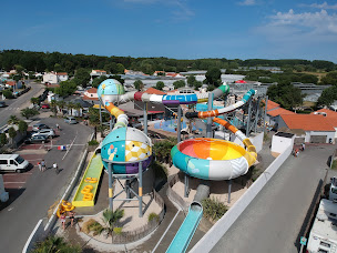 Photo n°6 de Camping Le Château - Village Club Sun Marina - 5 étoiles à Saint-Hilaire-de-Riez (Terrain de camping)