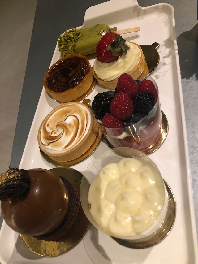 Capri Cafe كابري كافيه