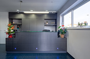 Photo n°7 de Dr Gilbert BOUAZIZ à Canet-en-Roussillon (Parodontiste)