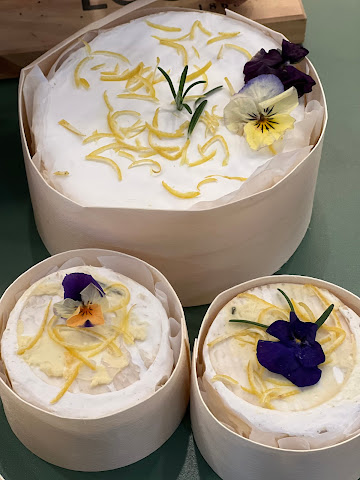 Au Petit Fromager by null