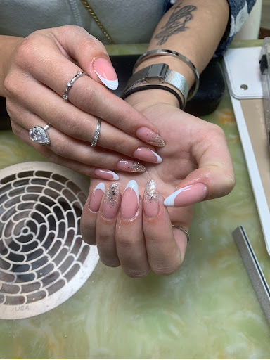 T Nails Town & Beauty - Thumbnail