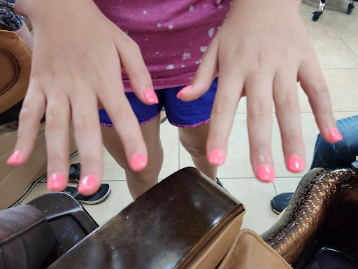 V & L Nails Gallery - United States