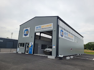 Photo n°8 de AS Auto Sécurité Contrôle Technique La Rochefoucauld - Saint Projet à La Rochefoucauld-en-Angoumois (Centre de contrôle technique)