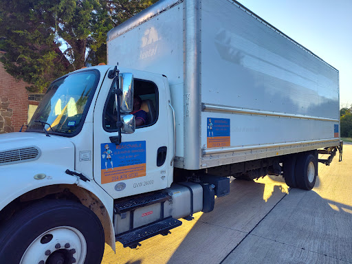 Reasonable Moving Services - Visual