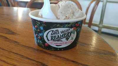 The Apple Valley Creamery and Bake Shop