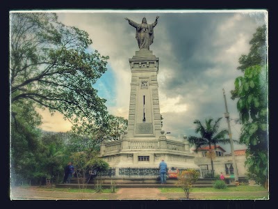Photos of El Cristo Salvador