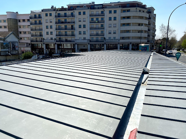 Avis sur Entreprise ATD COUVERTURE bon Charpentier Artisan Zingueur Société 94 à Vincennes - Entreprise de construction