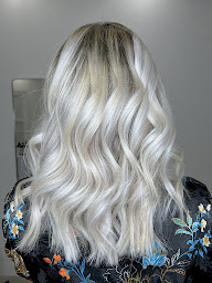 Photo n°15 de Salon Stephane Ruiz à Villeneuve-d'Ascq (Salon de coiffure)