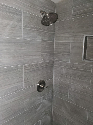 5 Plumbers - Visual