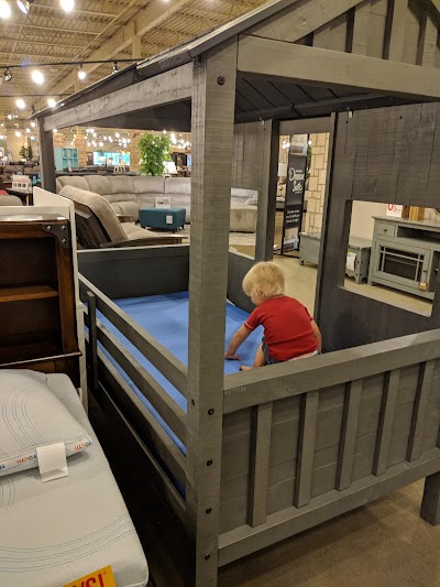 Slumberland Furniture - West Fargo