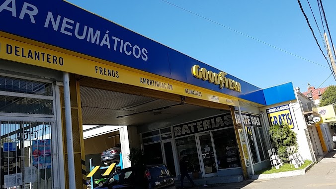 Goodyear Escobar Neumaticos, Author: Enrique Torreiro