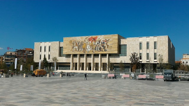 Skanderbeg Statue