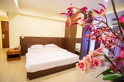 The Loft Resort 2