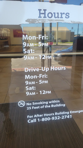 Wells Fargo Drive-Up Bank - Thumbnail