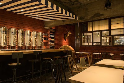 RISE & WIN Brewing Co. KAMIKATZ TAPROOM