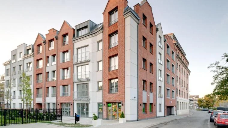 Live & Travel Apartments Old Town