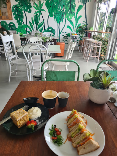 Dreamers Coffee Shop - Thumbnail