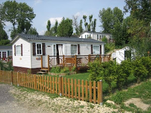 Photo n°11 de Camping Le Pré des Moines à Gouvieux (Terrain pour camping-cars)