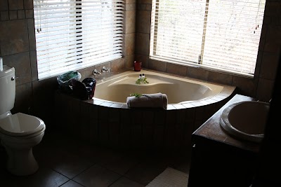 Photos of Gomo Gomo Game Lodge