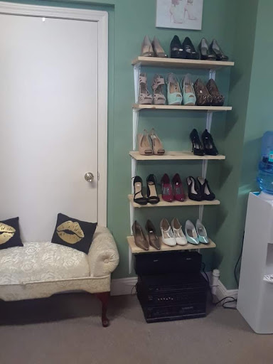 Mechelle's Boutique - Thumbnail