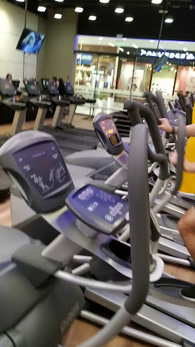 Opinii despre Gimnasio Smart Fit - Mall Plaza Arequipa în Cayma - Gimnasio