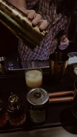 Sid Gold's Request Room by null