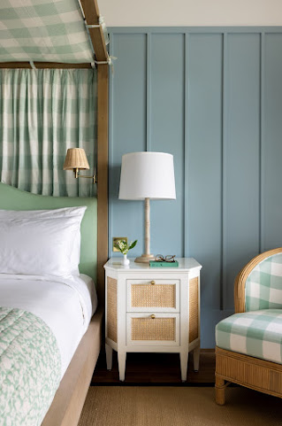 The Dunlin, Auberge Collection by null